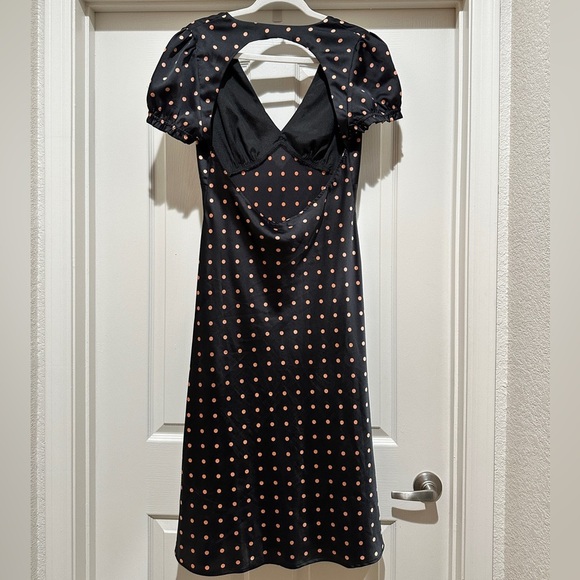 Isalis Satin Polka Dot Open Back Midi Dress - Picture 5 of 8